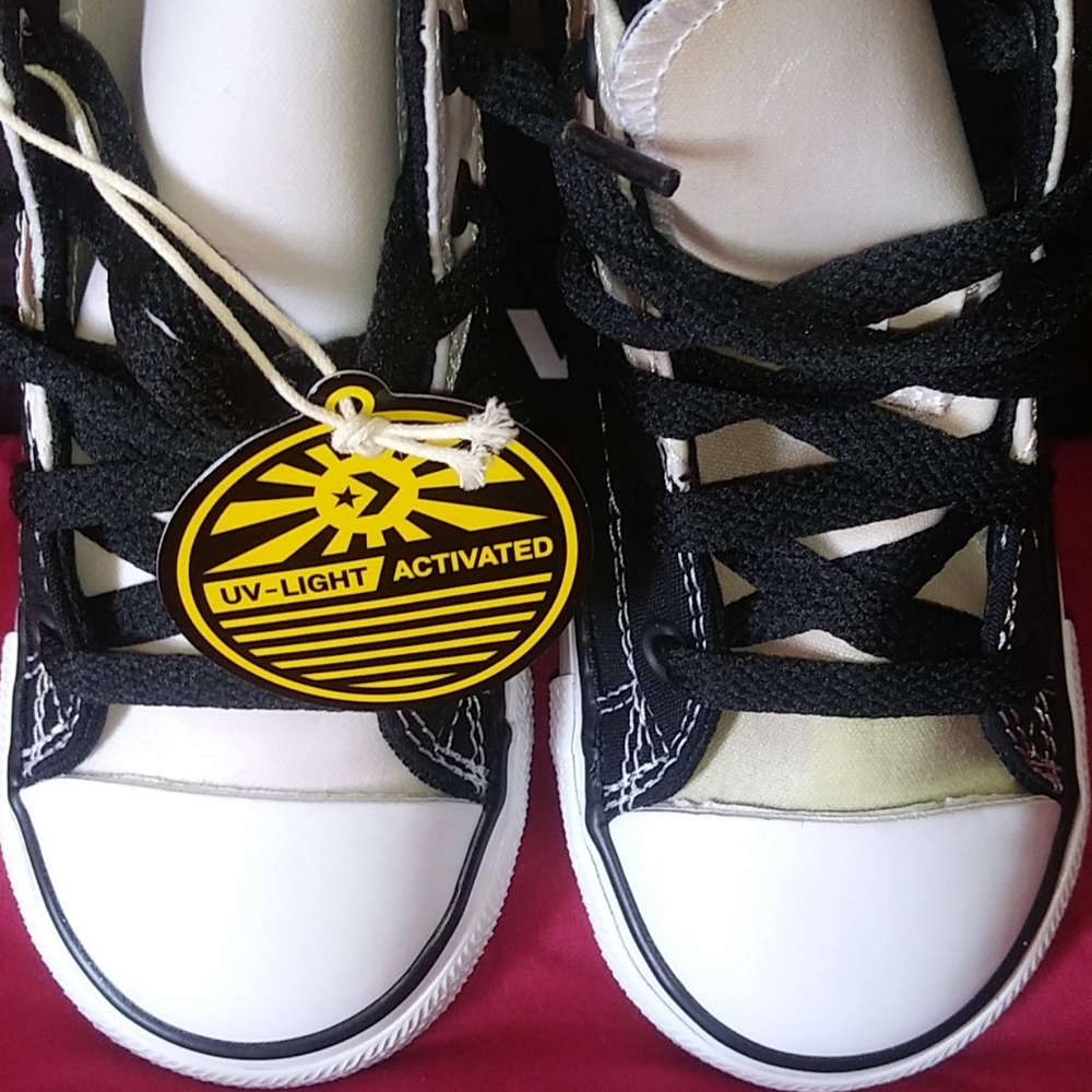 Toddler Converse All Star Hi Uv In Black/Magenta - Picture 9 of 16